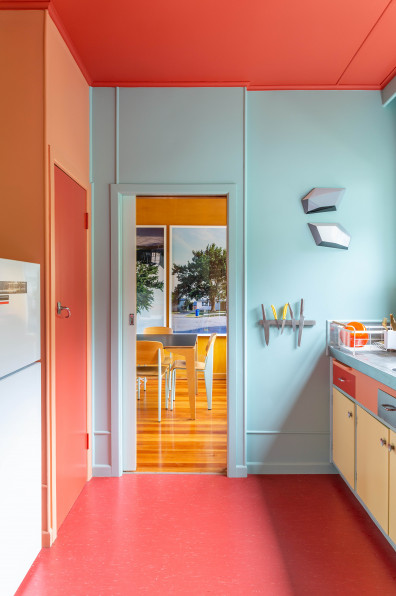A symphony of colours: Bauhaus inspired makeover in Wellington
