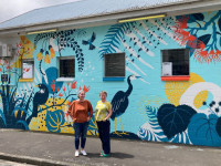 Award-winning mural aims to bring nature to the city 