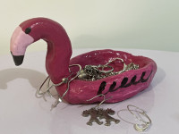 Get your pink on with this DIY flamingo jewellery holder
